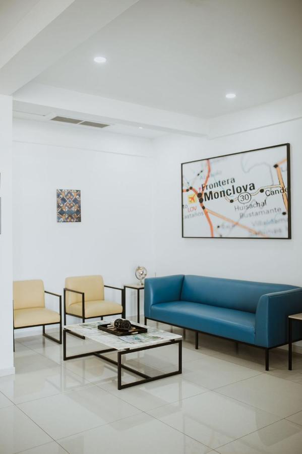 Hotel Capital Frontera Monclova Exterior photo